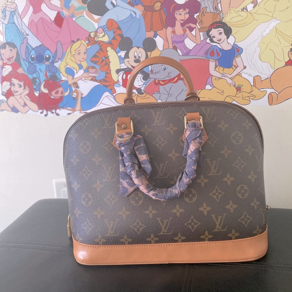 Louis Vuitton Alma